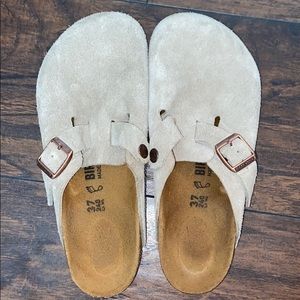 Birkenstock Boston Taupe GUC